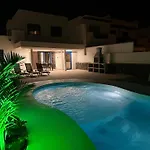 Oasis 138