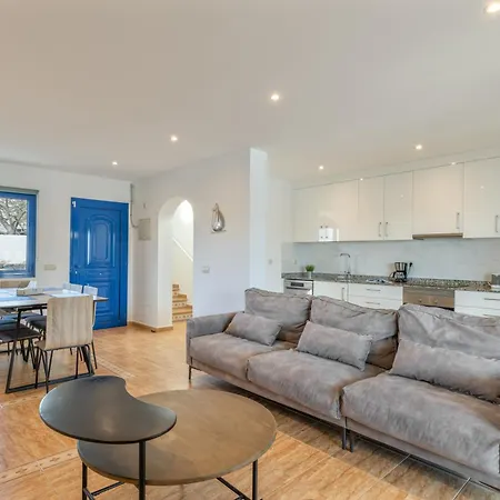 Oasis 138